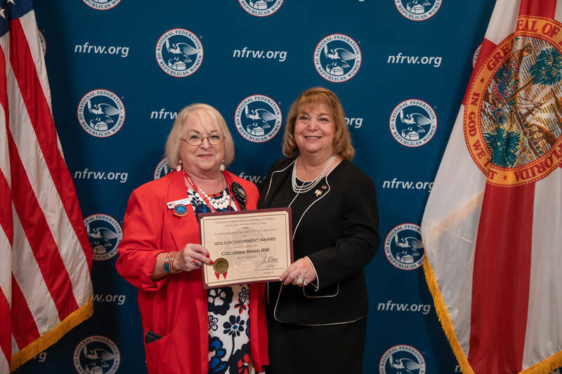 Columbia Basin RW Recording Secretary Carol Roberts and NFRW President Ann Schockett.