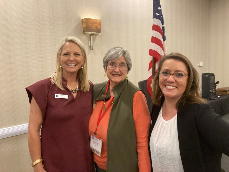 Leadership Institute speakers Heather Sellers and Margot Crouch with President Billie Jean Liedahl.